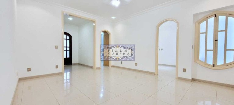 Imagem Imóvel com 2 Quartos à Venda, 102 m² em Copacabana - Rio De Janeiro