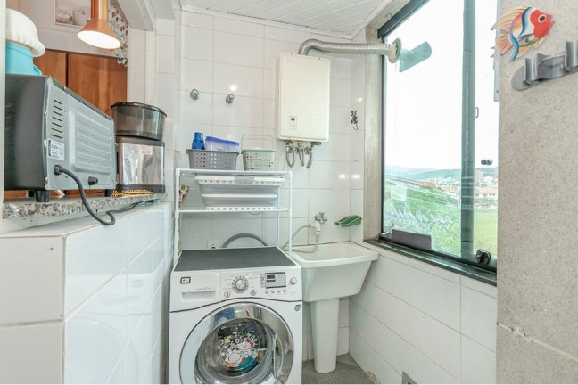 Imagem Imóvel com 3 Quartos à Venda, 124 m² em Jardim Itu - Porto Alegre Imagem Imóvel com 3 Quartos à Venda, 124 m² em Jardim Itu - Porto Alegre