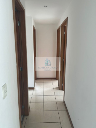 Imagem Imóvel com 3 Quartos à Venda, 75 m² em Camorim - Rio De Janeiro Imagem Imóvel com 3 Quartos à Venda, 75 m² em Camorim - Rio De Janeiro