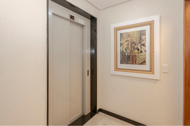 Imagem Apartamento com 3 Quartos à Venda, 122 m² em Petrópolis - Porto Alegre Imagem Apartamento com 3 Quartos à Venda, 122 m² em Petrópolis - Porto Alegre