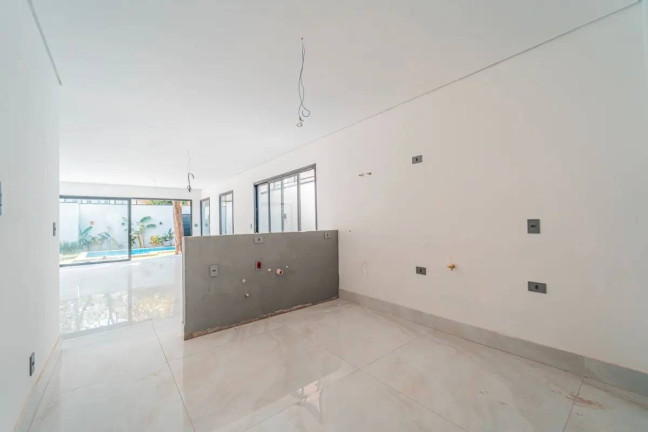 Imagem Casa com 4 Quartos à Venda, 380 m² em Jardim Petrópolis - São Paulo