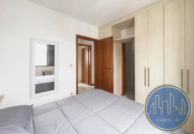 Imagem Apartamento com 3 Quartos à Venda, 126 m² em Centro - Balneário Camboriú Imagem Apartamento com 3 Quartos à Venda, 126 m² em Centro - Balneário Camboriú