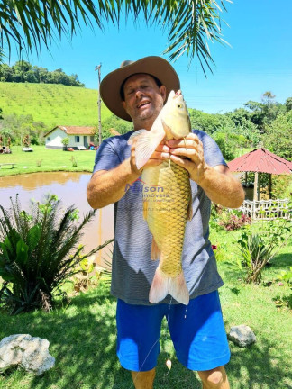 Chácara com 4 Quartos à Venda, 17 m² em Nazaré Paulista