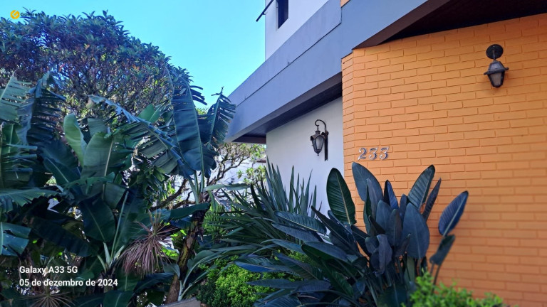 Imagem Imóvel com 5 Quartos à Venda, 450 m² em Agronômica - Florianópolis