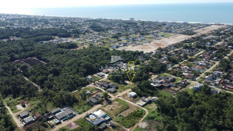Terreno à Venda,  em Rainha Do Mar - Itapoá