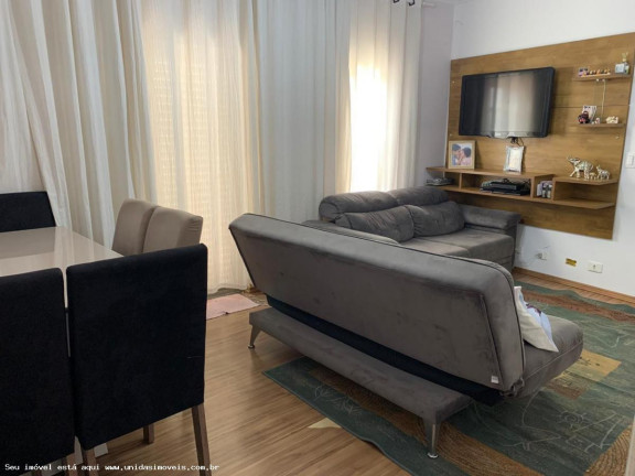 Casa com 3 Quartos à Venda, 200 m² em Interlagos - São Paulo