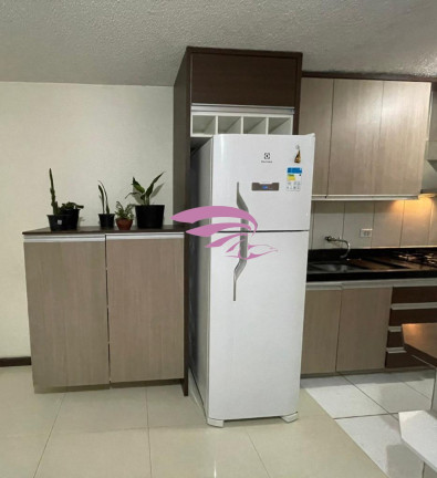 Imagem Imóvel com 2 Quartos à Venda, 49 m² em Sítio Cercado - Curitiba Imagem Imóvel com 2 Quartos à Venda, 49 m² em Sítio Cercado - Curitiba