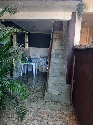 Imagem Casa com 3 Quartos à Venda, 120 m² em Vila São Jorge - São Vicente Imagem Casa com 3 Quartos à Venda, 120 m² em Vila São Jorge - São Vicente