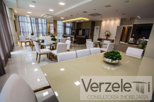Imagem Apartamento com 4 Quartos à Venda, 144 m² em Centro - Balneário Camboriú Imagem Apartamento com 4 Quartos à Venda, 144 m² em Centro - Balneário Camboriú