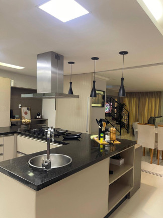 Imagem Casa de Condomínio com 3 Quartos para Alugar, 320 m² em Recreio Dos Bandeirantes - Rio De Janeiro