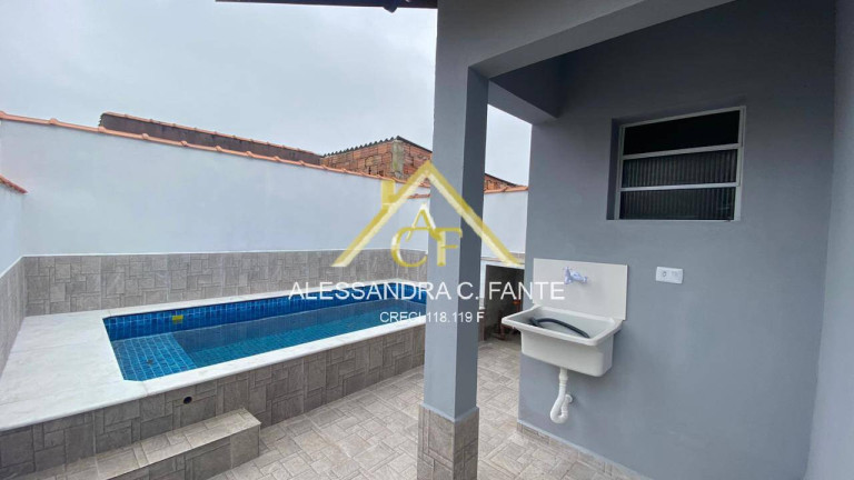 Imagem Casa com 2 Quartos à Venda, 125 m² em Tupy - Itanhaém