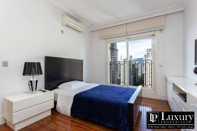 Imagem Apartamento com 3 Quartos à Venda, 367 m² em Itaim Bibi - São Paulo
