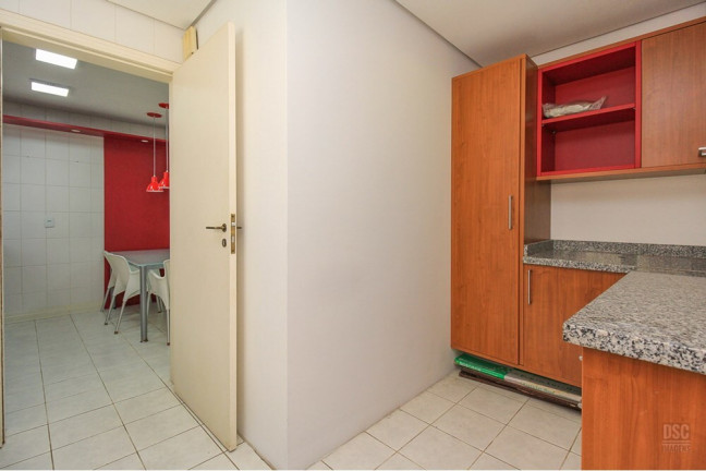 Imagem Imóvel com 3 Quartos à Venda, 137 m² em Petrópolis - Porto Alegre Imagem Imóvel com 3 Quartos à Venda, 137 m² em Petrópolis - Porto Alegre