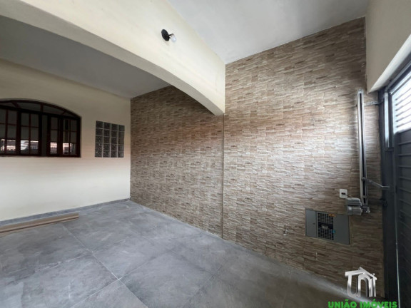 Imagem Casa com 3 Quartos à Venda, 180 m² em Jardim Recreio - Bragança Paulista Imagem Casa com 3 Quartos à Venda, 180 m² em Jardim Recreio - Bragança Paulista