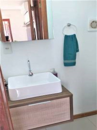 Imagem Sobrado com 3 Quartos à Venda, 156 m² em Alto Petrópolis - Porto Alegre Imagem Sobrado com 3 Quartos à Venda, 156 m² em Alto Petrópolis - Porto Alegre