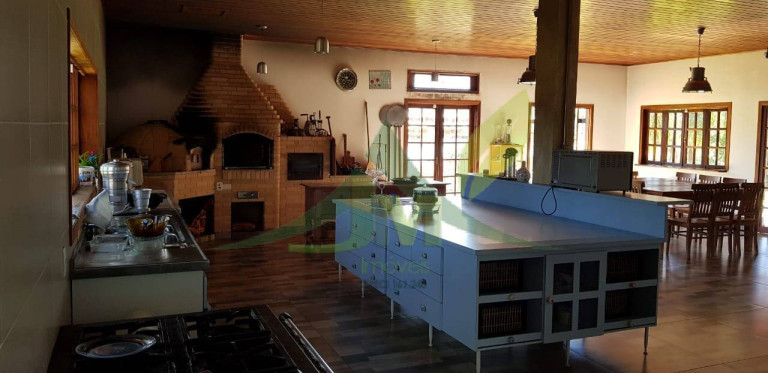 Imagem Chácara com 8 Quartos à Venda, 20.000 m² em Represa - Piracaia Imagem Chácara com 8 Quartos à Venda, 20.000 m² em Represa - Piracaia