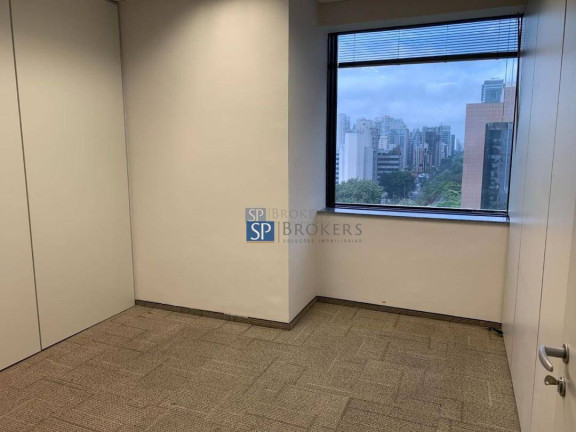 Imagem Sala Comercial à Venda ou Locação, 588 m² em Brooklin - São Paulo Imagem Sala Comercial à Venda ou Locação, 588 m² em Brooklin - São Paulo