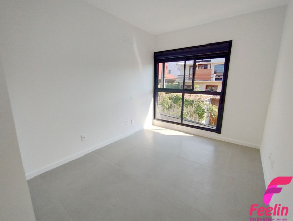 Imagem Apartamento com 2 Quartos à Venda, 77 m² em Campeche - Florianópolis Imagem Apartamento com 2 Quartos à Venda, 77 m² em Campeche - Florianópolis