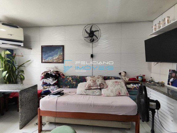 Imagem Kitnet com 1 Quarto à Venda, 30 m² em Maracanã - Praia Grande