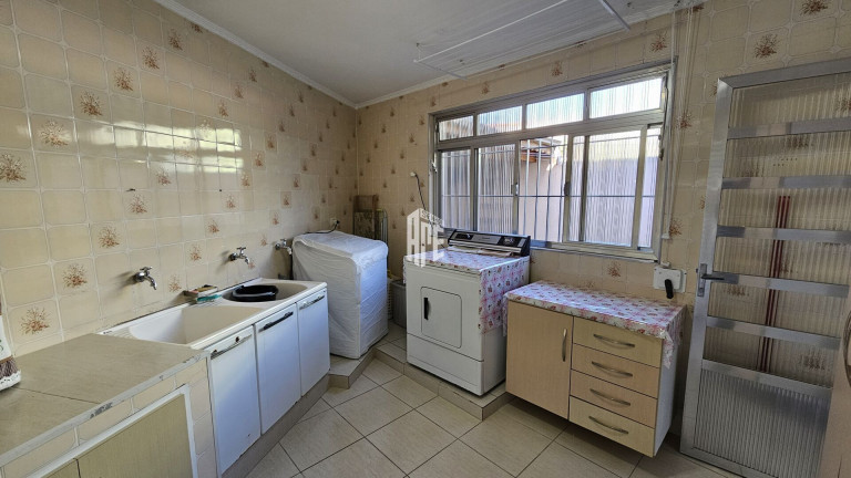 Imagem Casa com 3 Quartos à Venda, 177 m² em Vila Pires - Santo André