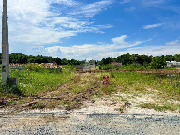 Imagem Terreno à Venda, 324 m² em Itacolomi - Balneário Piçarras Imagem Terreno à Venda, 324 m² em Itacolomi - Balneário Piçarras