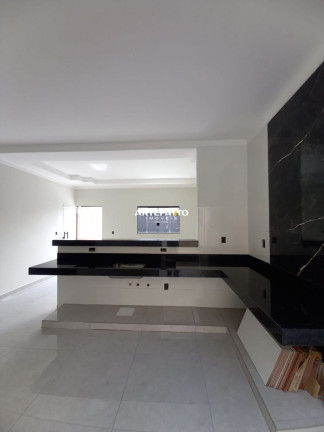 Casa com 3 Quartos à Venda, 100 m² em Vila Santa Terezinha - Franca