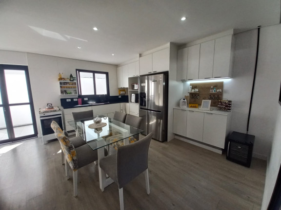Imagem Casa com 2 Quartos à Venda, 90 m² em Jardim Petrópolis - Cotia Imagem Casa com 2 Quartos à Venda, 90 m² em Jardim Petrópolis - Cotia
