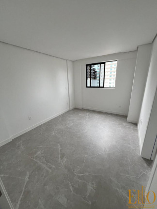 Imagem Cobertura com 3 Quartos à Venda, 112 m² em Meia Praia - Itapema