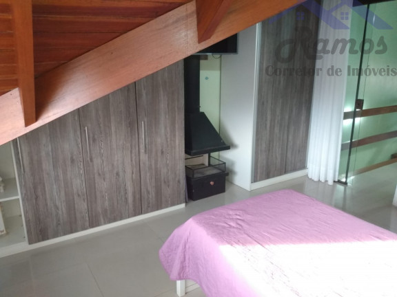Imagem Imóvel com 3 Quartos à Venda, 136 m² em Guarujá - Porto Alegre
