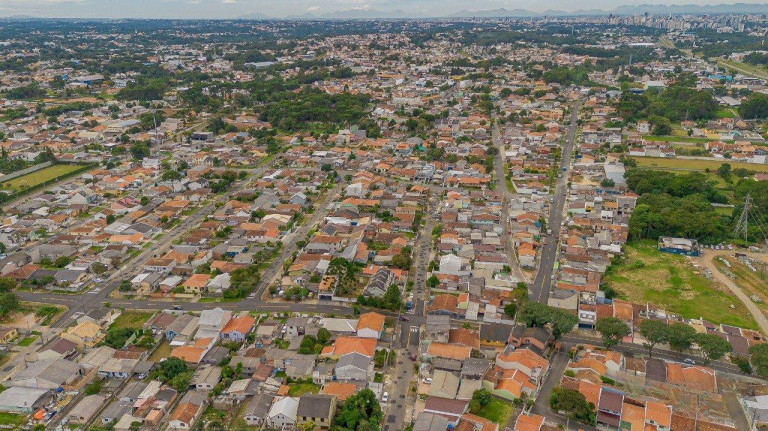 Imagem Terreno à Venda, 390 m² em Orleans - Curitiba Imagem Terreno à Venda, 390 m² em Orleans - Curitiba