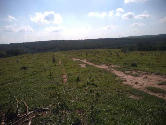 Imagem Fazenda à Venda, 726 m² em Bairro Do Cercado - Araçoiaba Da Serra