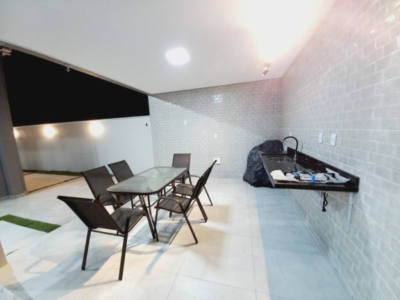 Imagem Casa com 3 Quartos à Venda, 261 m² em Ponta Negra - Manaus