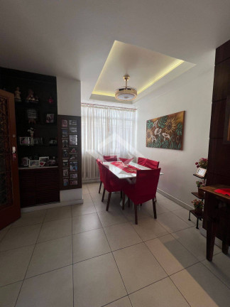 Imagem Apartamento com 3 Quartos à Venda, 200 m² em Copacabana - Rio De Janeiro