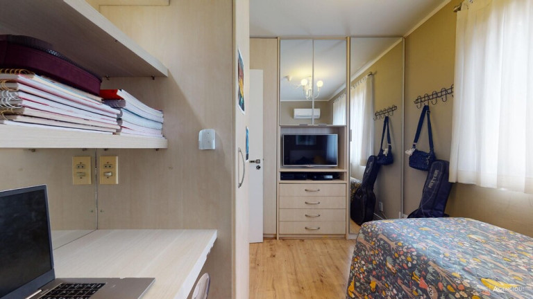 Imagem Apartamento com 2 Quartos à Venda, 67 m² em Teresópolis - Porto Alegre