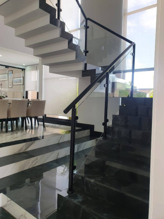 Imagem Casa com 4 Quartos à Venda, 420 m² em Tamboré - Santana De Parnaíba Imagem Casa com 4 Quartos à Venda, 420 m² em Tamboré - Santana De Parnaíba