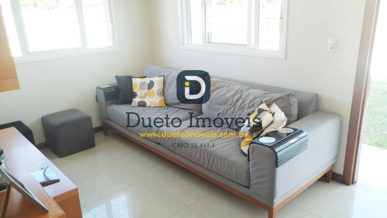 Imagem Casa com 2 Quartos à Venda, 81 m² em Camobi - Santa Maria Imagem Casa com 2 Quartos à Venda, 81 m² em Camobi - Santa Maria