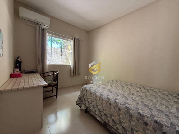 Imagem Casa com 3 Quartos à Venda, 150 m² em Centro - Bombinhas
