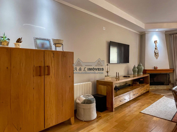 Imagem Apartamento com 3 Quartos à Venda, 150 m² em Capivari - Campos Do Jordão Imagem Apartamento com 3 Quartos à Venda, 150 m² em Capivari - Campos Do Jordão