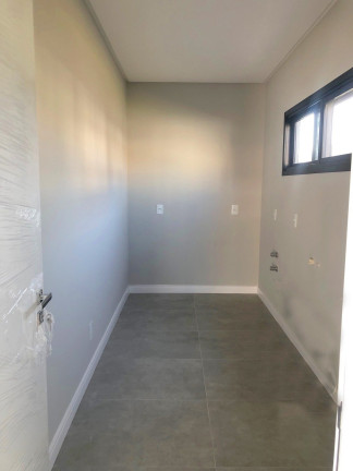Imagem Casa com 4 Quartos à Venda, 386 m² em Santa Regina - Camboriú Imagem Casa com 4 Quartos à Venda, 386 m² em Santa Regina - Camboriú