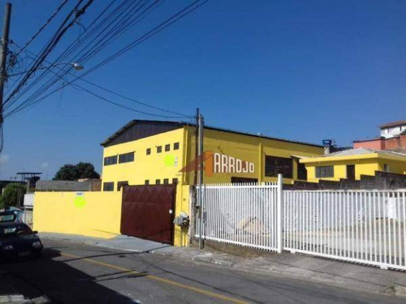 Galpão à Venda, 400 m² em Vila Ferlópolis - Itaquaquecetuba