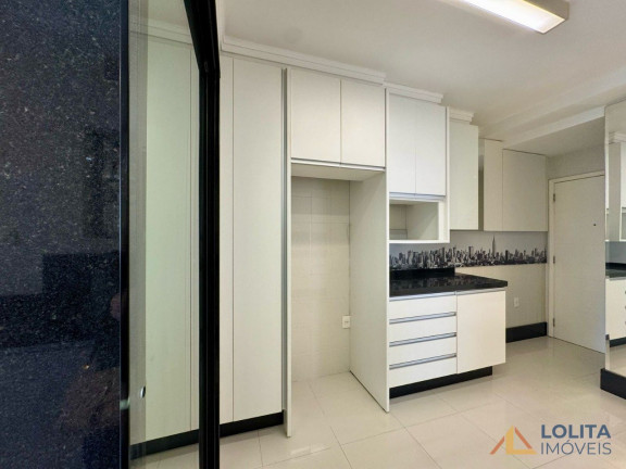 Imagem Apartamento com 3 Quartos à Venda, 119 m² em Centro - Florianópolis Imagem Apartamento com 3 Quartos à Venda, 119 m² em Centro - Florianópolis