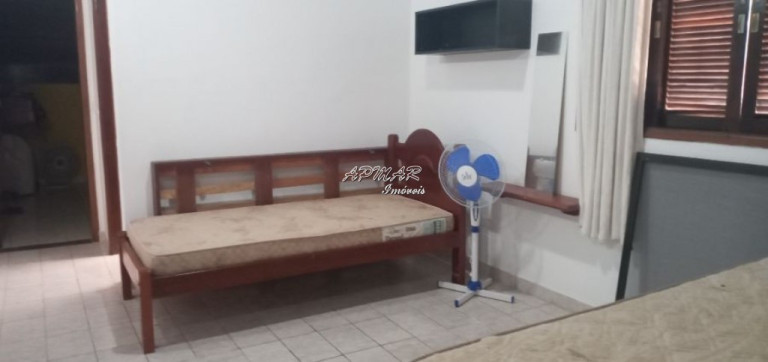 Imagem Casa com 2 Quartos à Venda,  em Solemar - Praia Grande