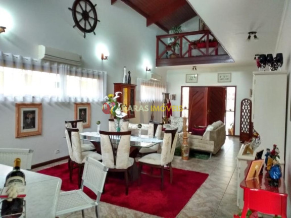 Imagem Casa com 4 Quartos à Venda, 484 m² em Centro - Bertioga