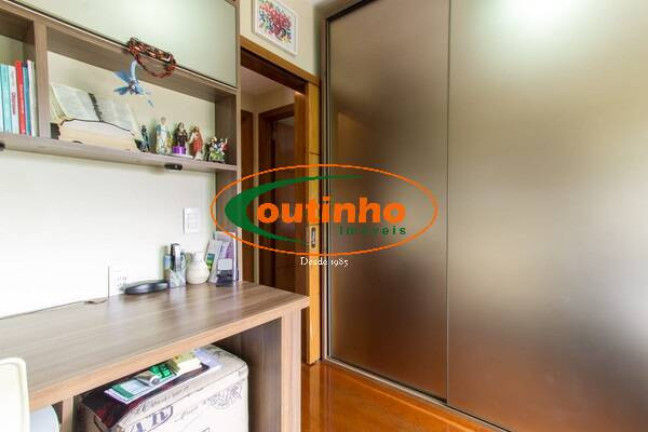 Imagem Apartamento com 4 Quartos à Venda, 140 m² em Tijuca - Rio De Janeiro Imagem Apartamento com 4 Quartos à Venda, 140 m² em Tijuca - Rio De Janeiro