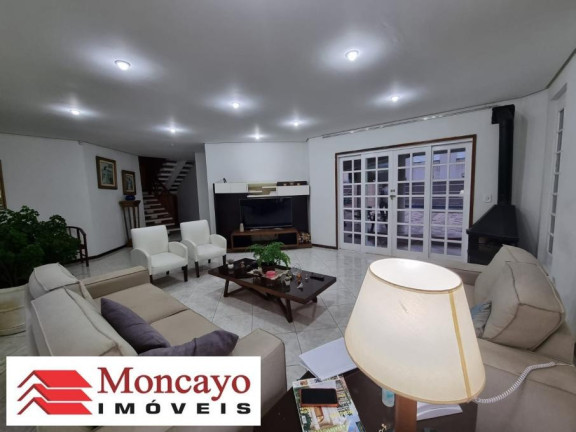 Imagem Sobrado com 3 Quartos à Venda, 337 m² em Loteamento Recanto Sandra - Caraguatatuba Imagem Sobrado com 3 Quartos à Venda, 337 m² em Loteamento Recanto Sandra - Caraguatatuba