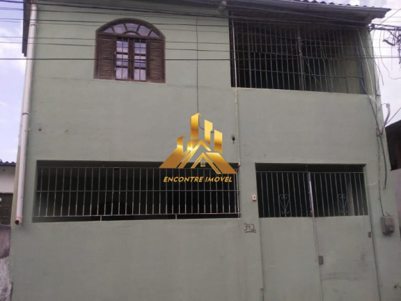 Casa com 3 Quartos à Venda, 160 m² em Nova Cidade - Rio Das Ostras
