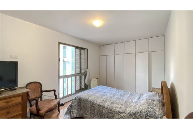 Imagem Apartamento com 3 Quartos à Venda, 116 m² em Itaim Bibi - São Paulo