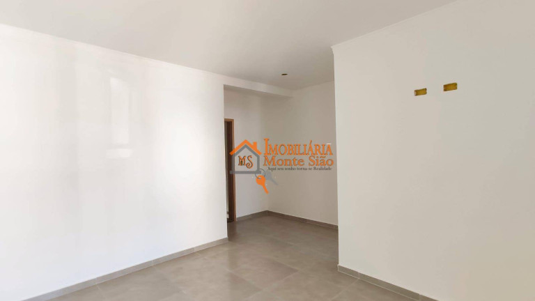 Imagem Sobrado com 3 Quartos à Venda, 121 m² em Jardim Santa Clara - Guarulhos Imagem Sobrado com 3 Quartos à Venda, 121 m² em Jardim Santa Clara - Guarulhos