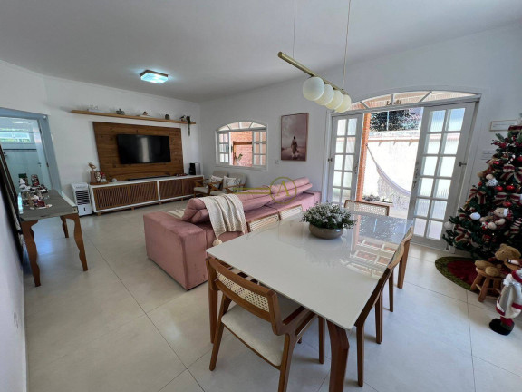 Imagem Casa com 4 Quartos à Venda, 190 m² em Balneário Três Marias - Peruíbe Imagem Casa com 4 Quartos à Venda, 190 m² em Balneário Três Marias - Peruíbe