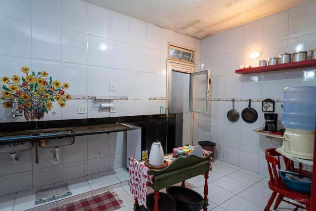 Imagem Casa com 6 Quartos à Venda, 249 m² em Itaipu - Niterói Imagem Casa com 6 Quartos à Venda, 249 m² em Itaipu - Niterói